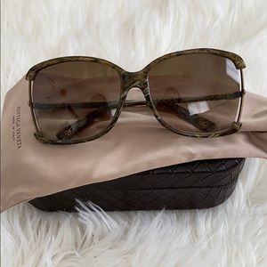 Bottega Veneta Sunglasses